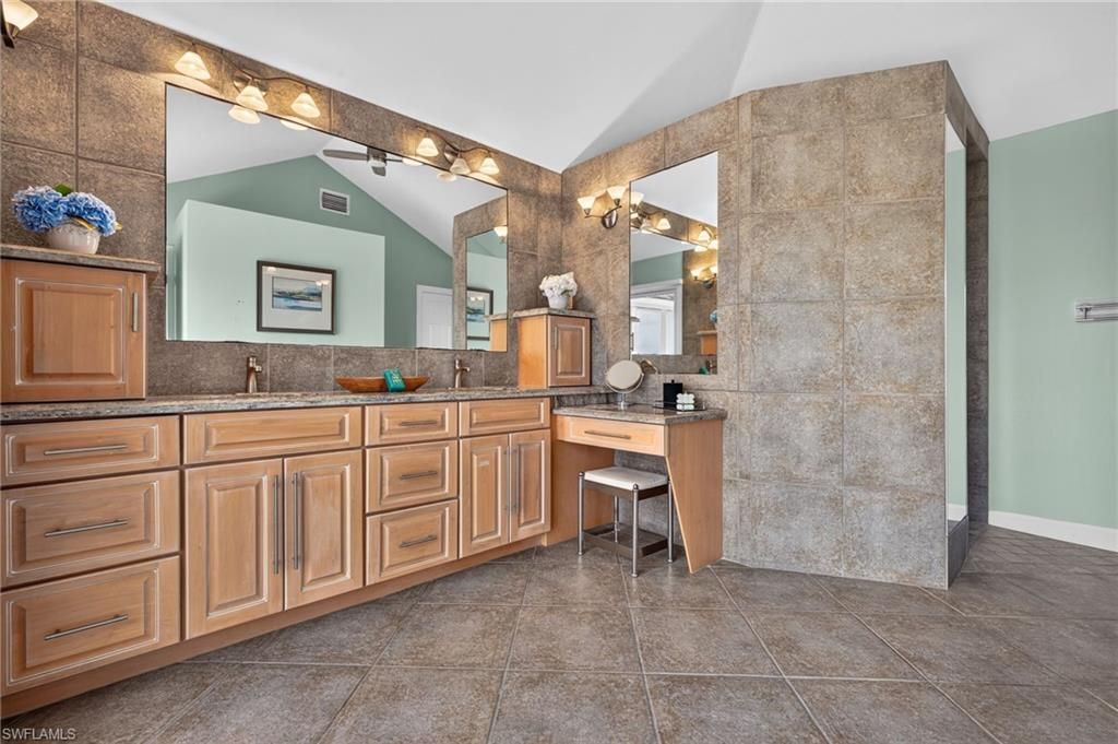 1828 Buckthorn Ln, Sanibel, FL 33957 Photo