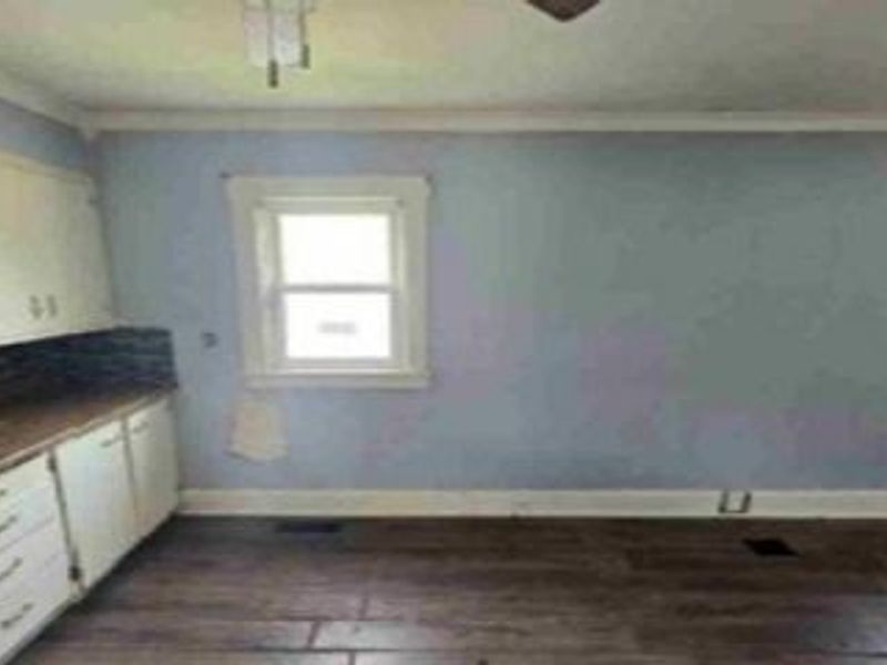 377 Coitsville Road, Campbell, OH 44405 Photo 5