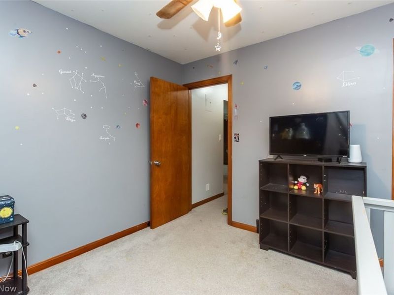 10252 Greenheath Drive, Parma Heights, OH 44130 Photo 22