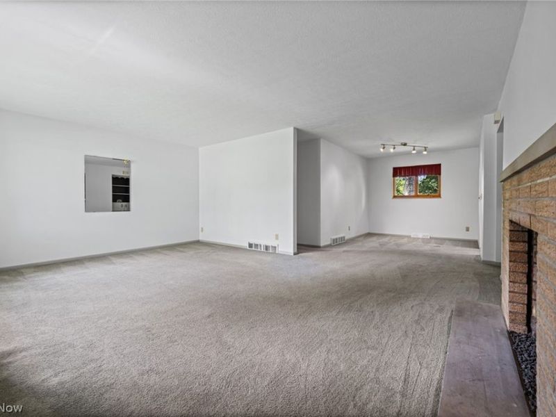 6217 Brookside Road, Independence, OH 44131 Photo 3