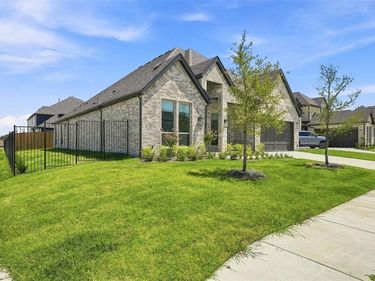 15264 Heartland Drive, Frisco, TX 75035