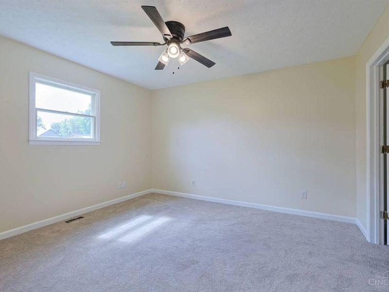 708 E Main Street, Blanchester, OH 45107 Photo 13