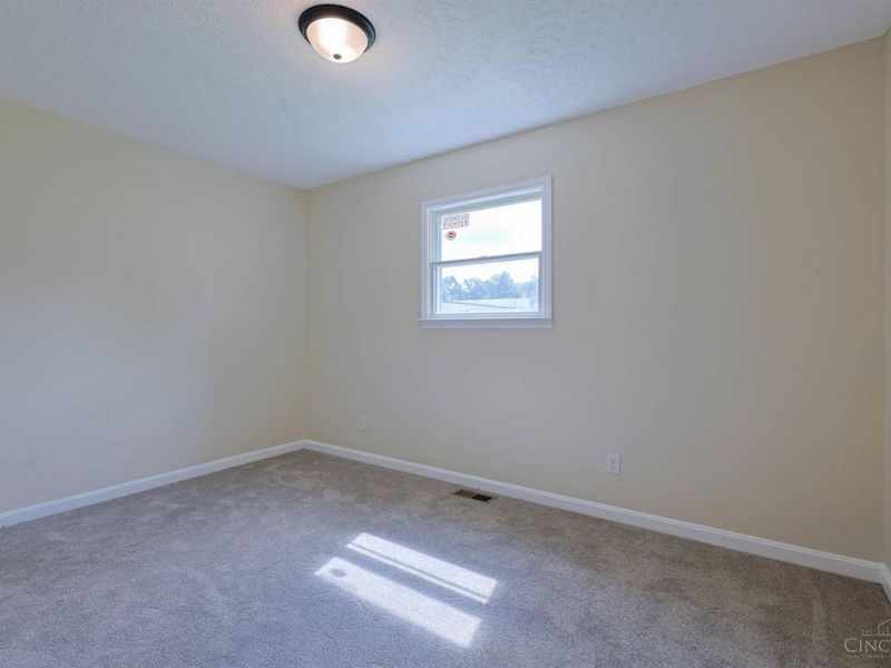 708 E Main Street, Blanchester, OH 45107 Photo 18