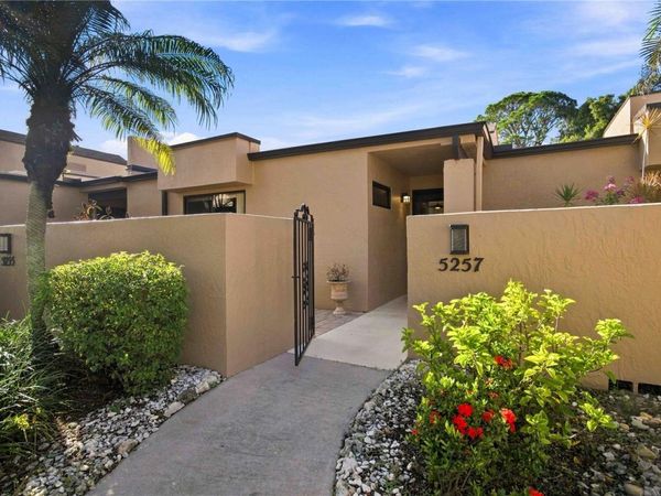 5257 MYRTLE WOOD , Unit 29, SARASOTA, FL 34235