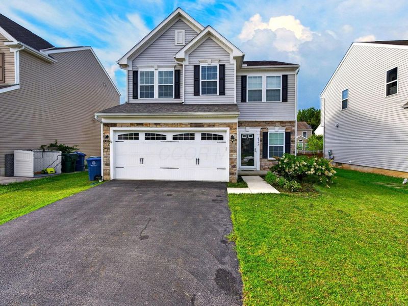 6365 Oak Trail Drive , Galloway, OH 43119 Photo 2
