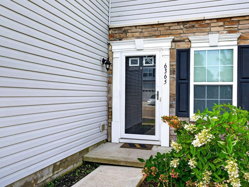 6365 Oak Trail Drive , Galloway, OH 43119 Photo 4