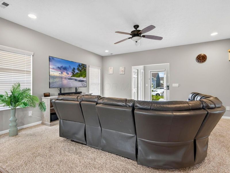 6365 Oak Trail Drive , Galloway, OH 43119 Photo 40