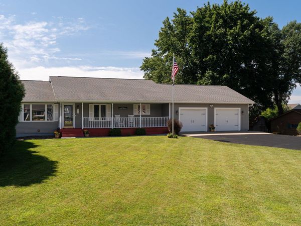 316 Gaarder Rd E, Holmen, WI 54636