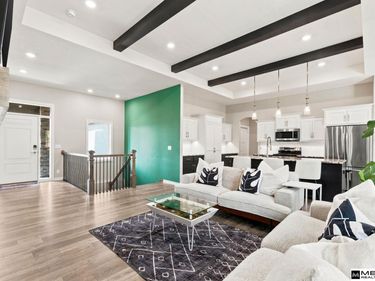 10215 Pintail Drive, Papillion, NE 68046