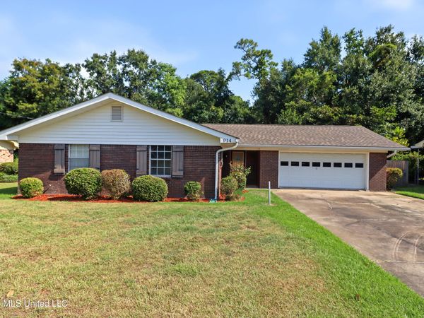 914 Latil Street, Long Beach, MS 39560