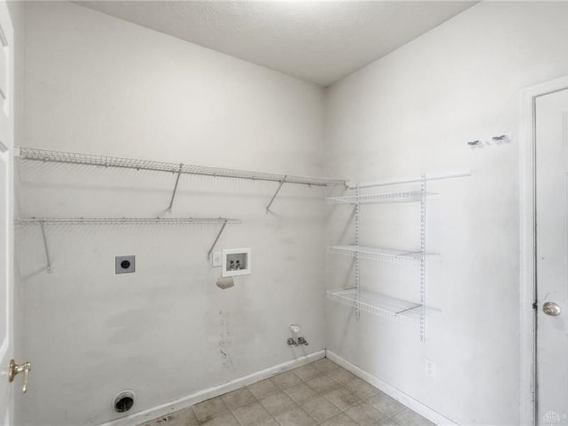 2524 Muirfield Drive, Beavercreek, OH 45431 Photo 21