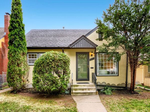 1882 Hawthorne Avenue E, Saint Paul, MN 55119