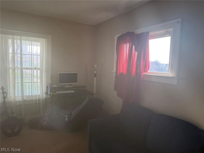 1645 Hillview Road, Cleveland, OH 44112 Photo 14