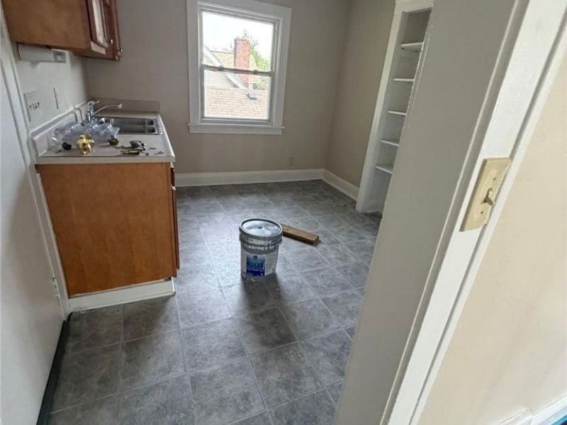 1645 Hillview Road, Cleveland, OH 44112 Photo 21