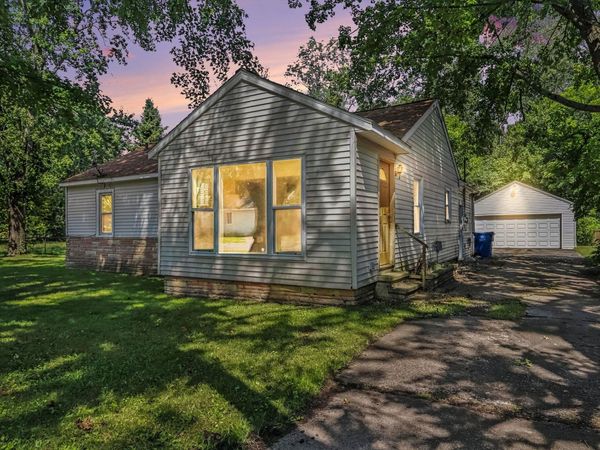 1711 Colby Avenue, Kalamazoo, MI 49004