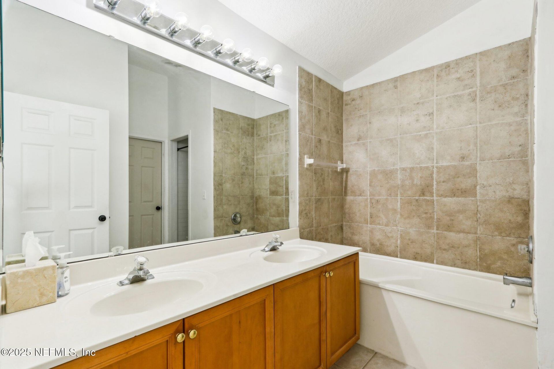 200 Nottingham Drive W, Saint Johns, FL 32259 Photo