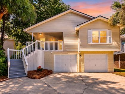 1640 Fairway Place Lane Mount Pleasant, SC 29464