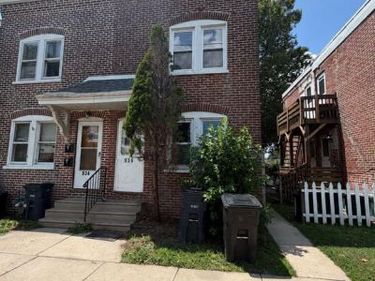 936 SIMPSON, CRUM LYNNE, PA 19022