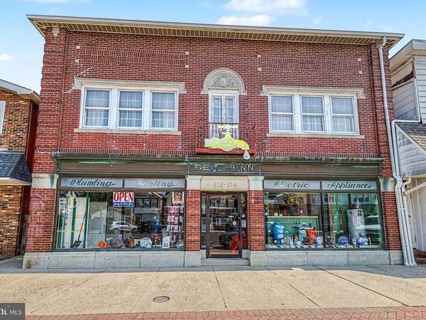 212 PHILADELPHIA AVENUE, EGG HARBOR CITY, NJ 08215