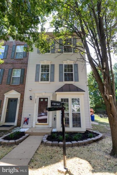 2085 Stargrass Court, Woodbridge, VA 22192 Main Photo
