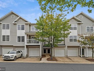 4529 SUPERIOR SQUARE, FAIRFAX, VA 22033
