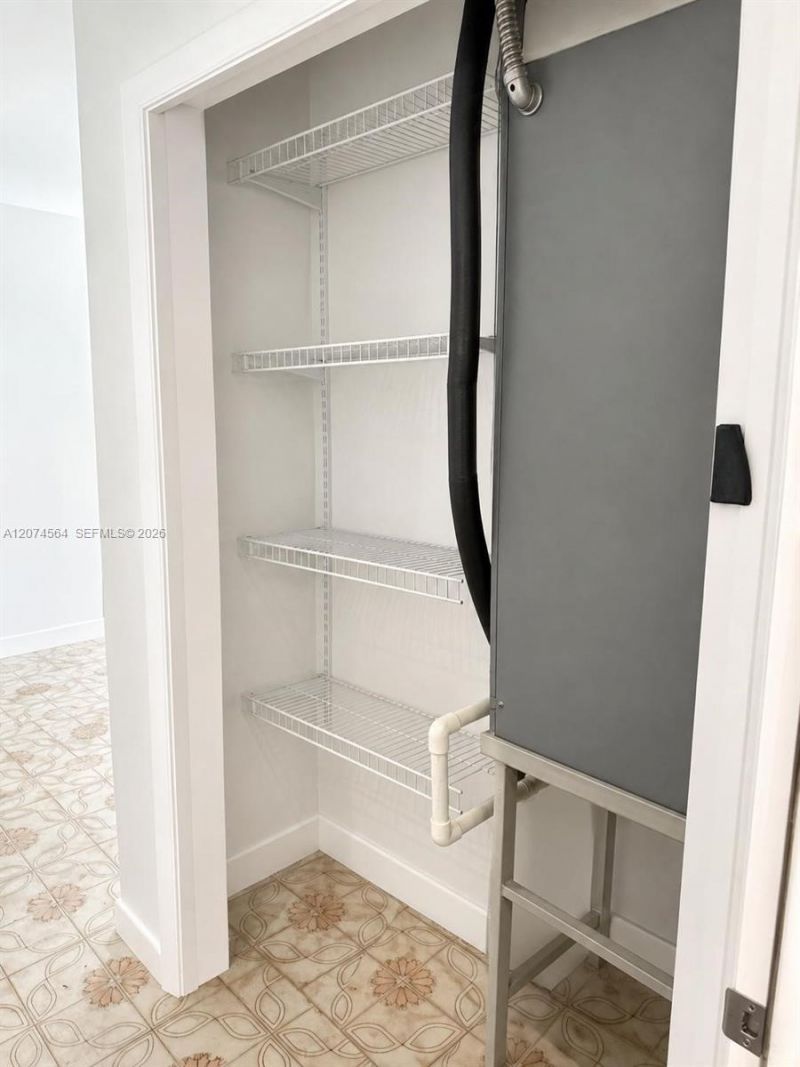 3010 NW 32nd St, Miami, FL 33142 Photo