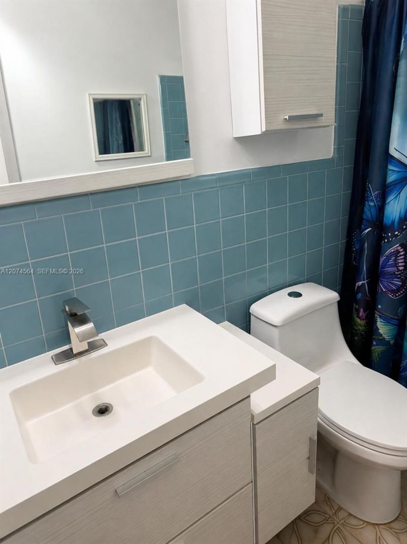 3010 NW 32nd St, Miami, FL 33142 Photo