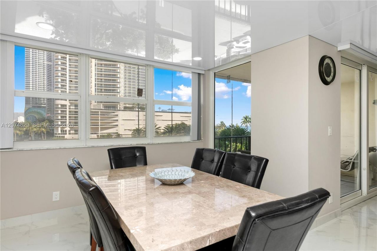 1880 S Ocean Dr , Unit 406, Hallandale Beach, FL 33009 Photo