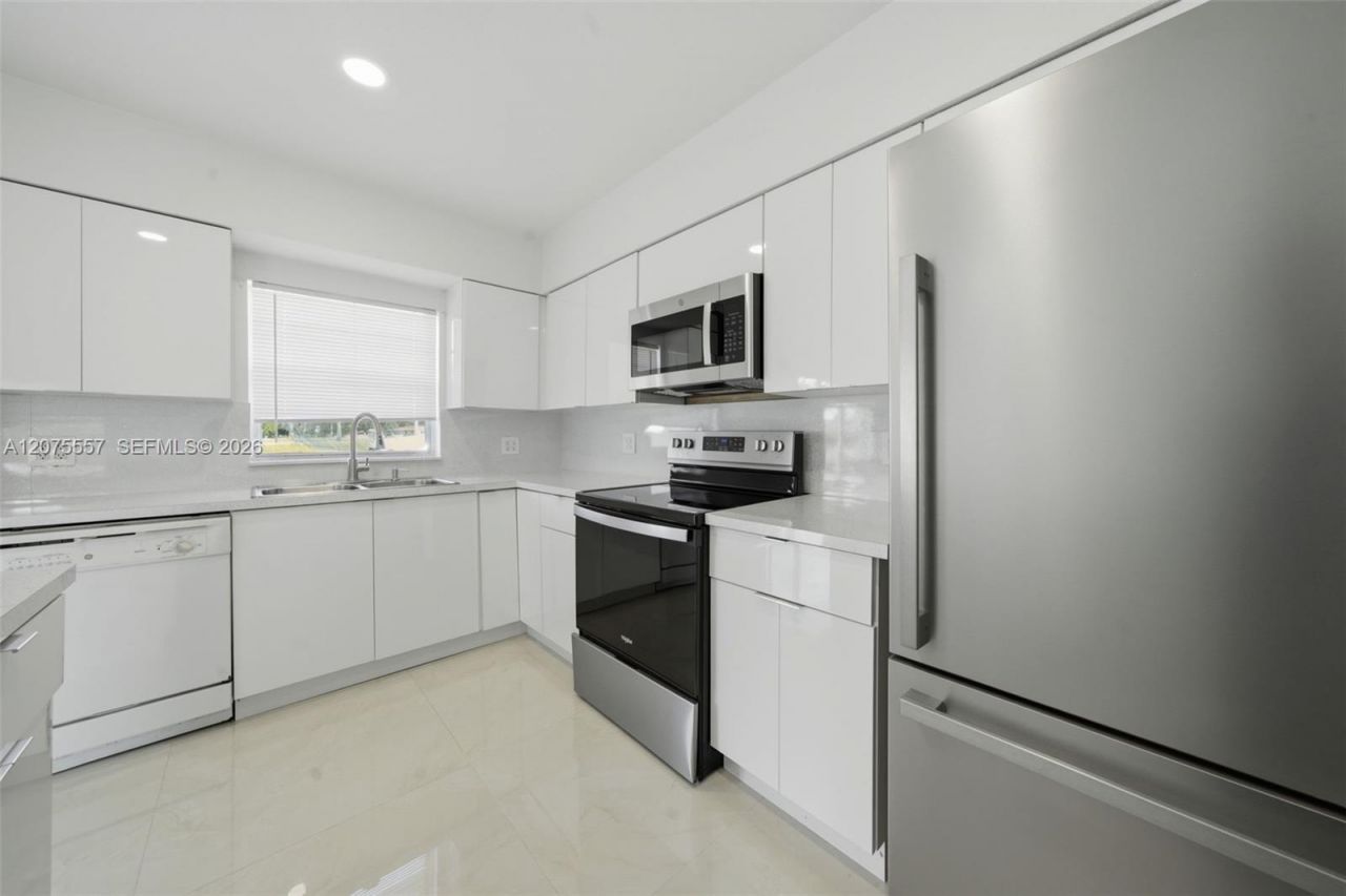 11000 NW 21st Ct , Unit 11000, Miami, FL 33167 Photo
