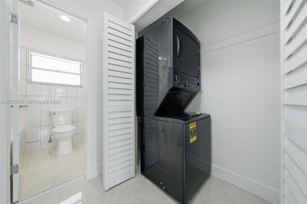 11000 NW 21st Ct , Unit 11000, Miami, FL 33167 Photo