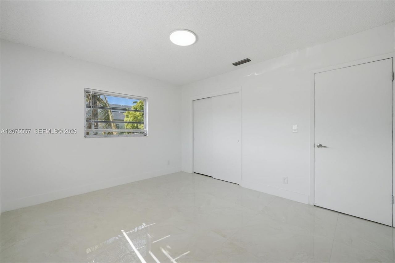 11000 NW 21st Ct , Unit 11000, Miami, FL 33167 Photo