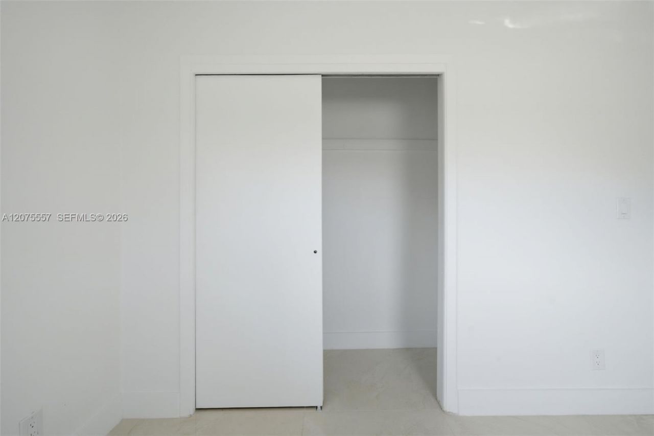 11000 NW 21st Ct , Unit 11000, Miami, FL 33167 Photo