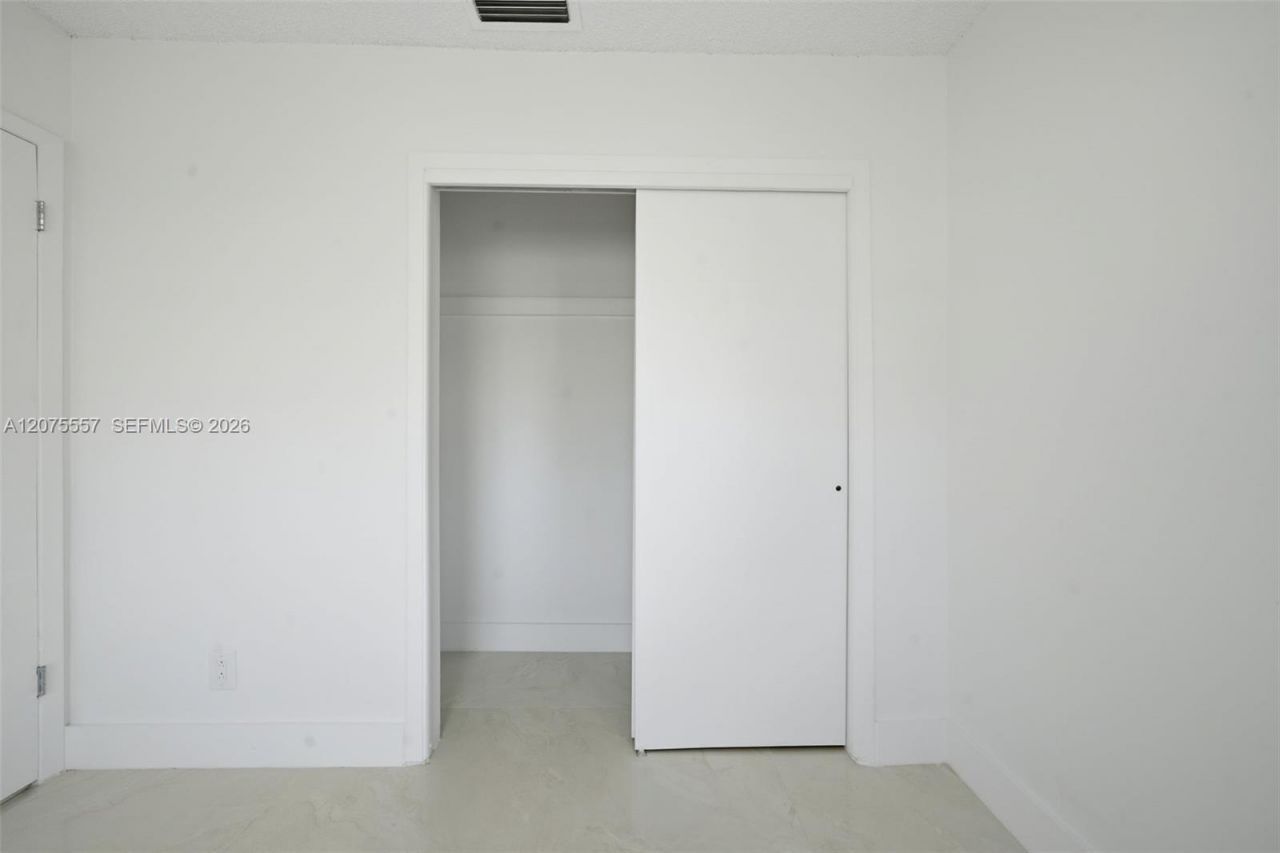 11000 NW 21st Ct , Unit 11000, Miami, FL 33167 Photo