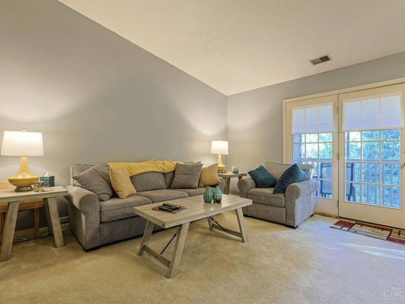 3679 W Galbraith Road, Unit 24, Cincinnati, OH 45247 Photo 5