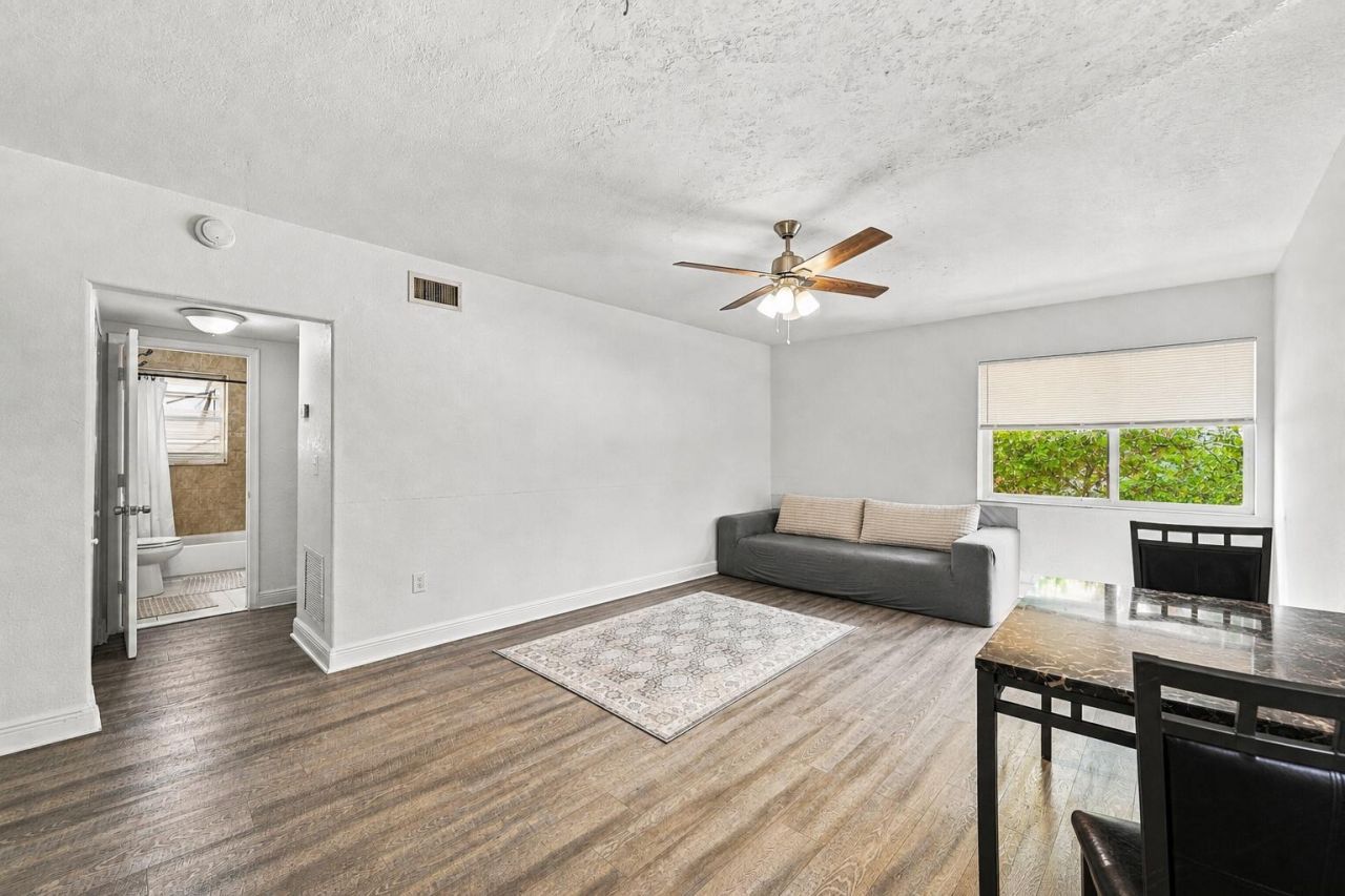 1170 71st Street, Miami Beach, FL 33141 Photo