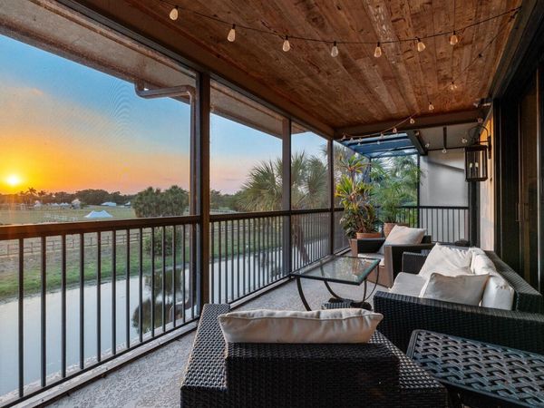 2785 Polo Island Drive, Unit J301 Penth, Wellington, FL 33414