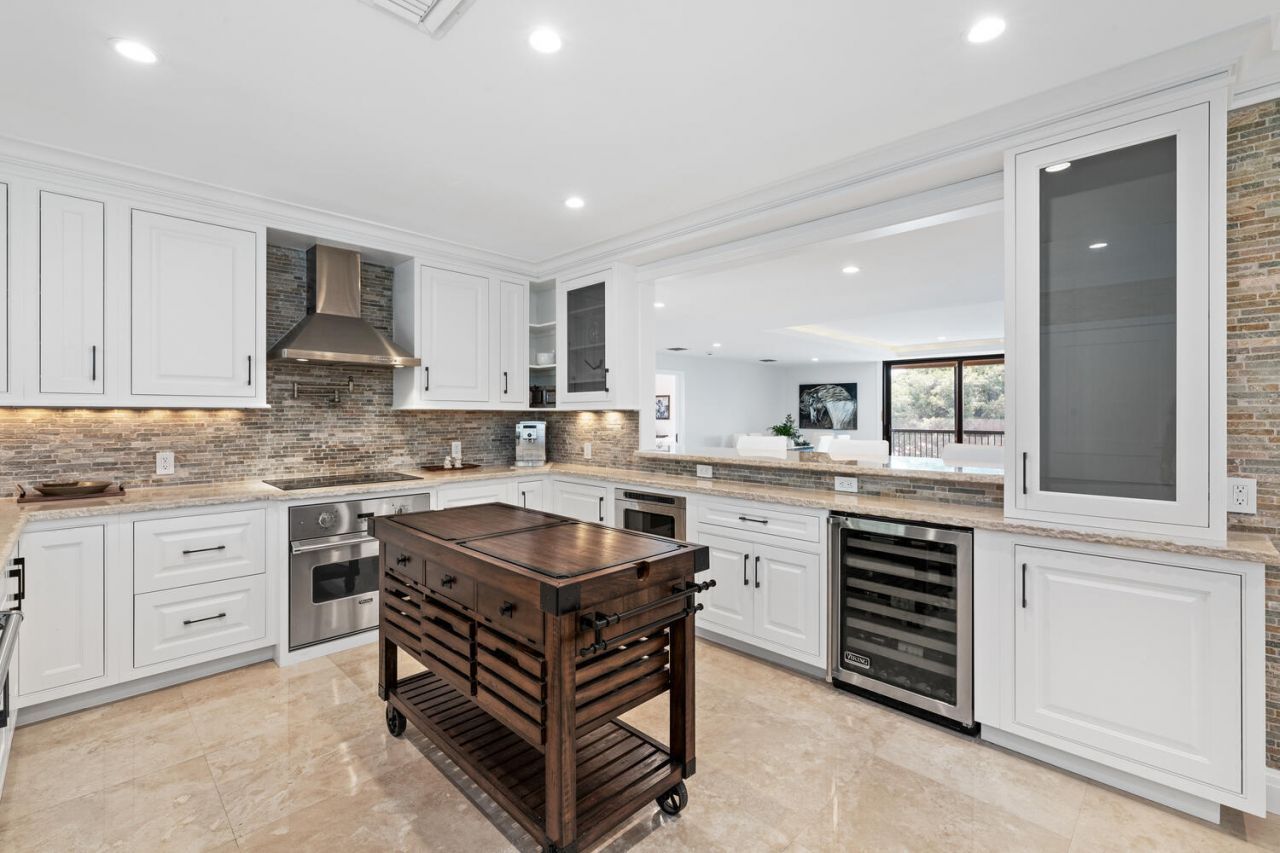 2785 Polo Island Drive, Unit J301 Penth, Wellington, FL 33414 Photo