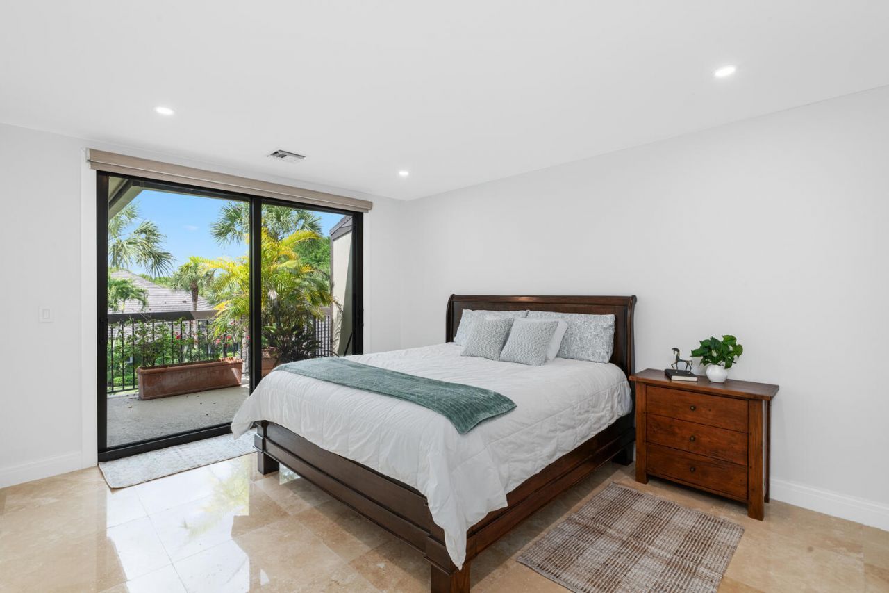 2785 Polo Island Drive, Unit J301 Penth, Wellington, FL 33414 Photo