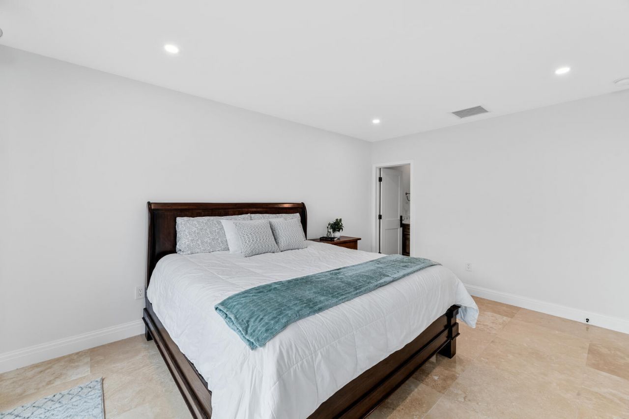 2785 Polo Island Drive, Unit J301 Penth, Wellington, FL 33414 Photo