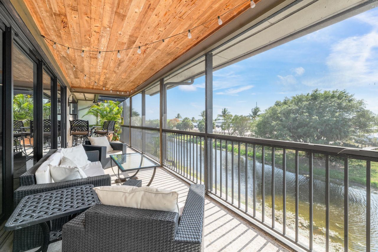 2785 Polo Island Drive, Unit J301 Penth, Wellington, FL 33414 Photo