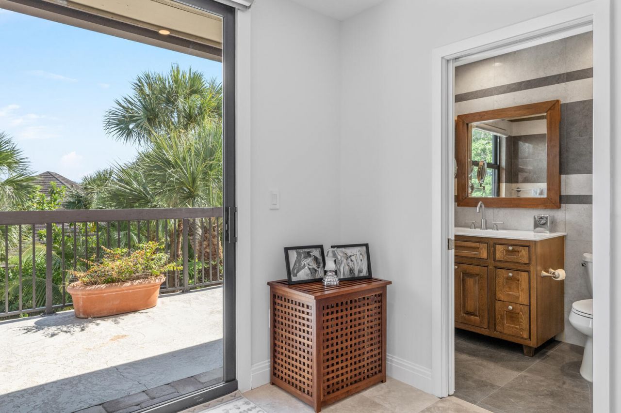 2785 Polo Island Drive, Unit J301 Penth, Wellington, FL 33414 Photo