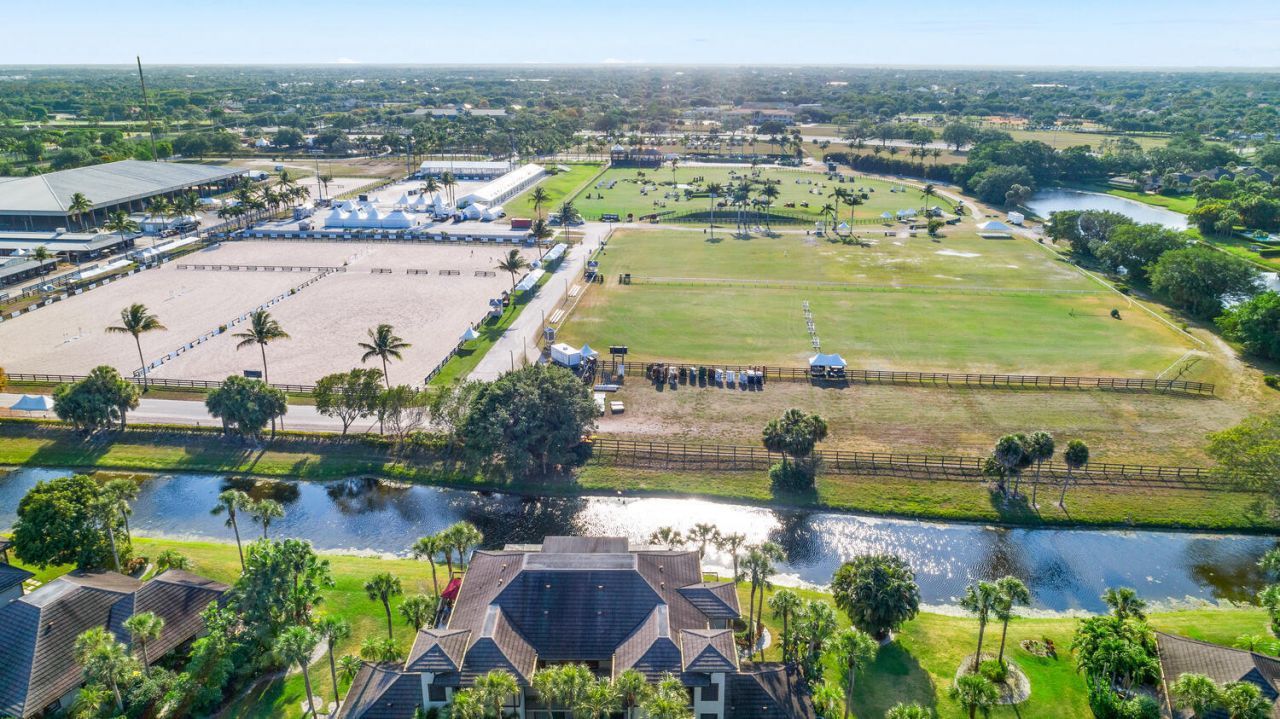 2785 Polo Island Drive, Unit J301 Penth, Wellington, FL 33414 Photo