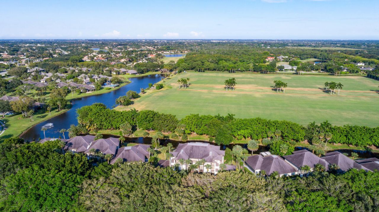 2785 Polo Island Drive, Unit J301 Penth, Wellington, FL 33414 Photo