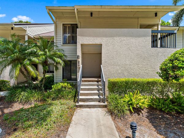 6433 SE Brandywine Court, Unit 217, Stuart, FL 34997