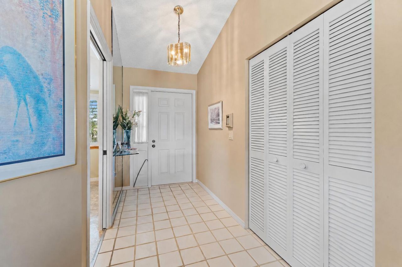 6433 SE Brandywine Court, Unit 217, Stuart, FL 34997 Photo