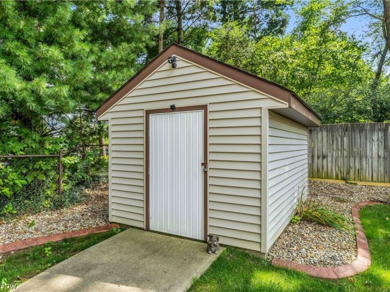 3666 Sleepy Hollow Road , Brunswick Hills, OH 44212 Photo 35