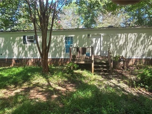208 Murdock Drive, North Wilkesboro, NC 28659