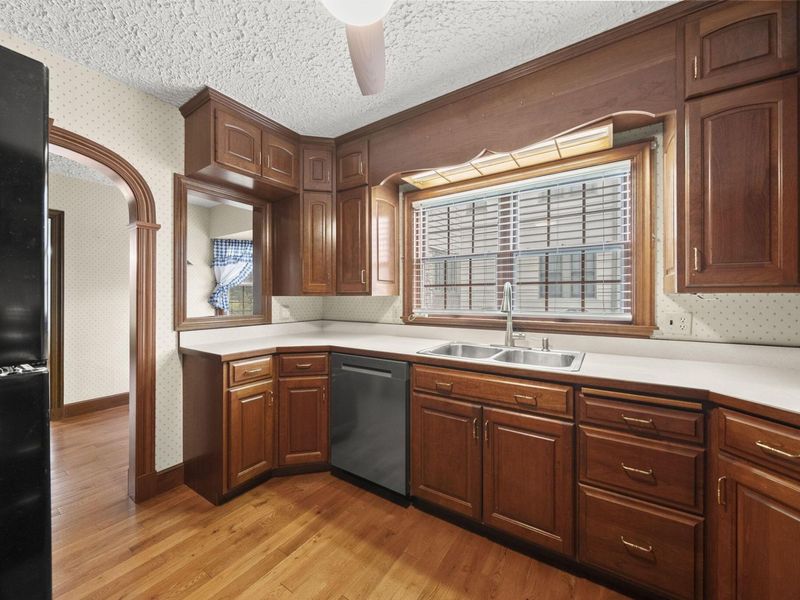 2505 Coventry Road , Columbus, OH 43221 Photo 18