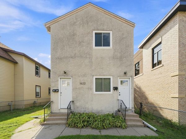 1622 Washington Street NE, Minneapolis, MN 55413