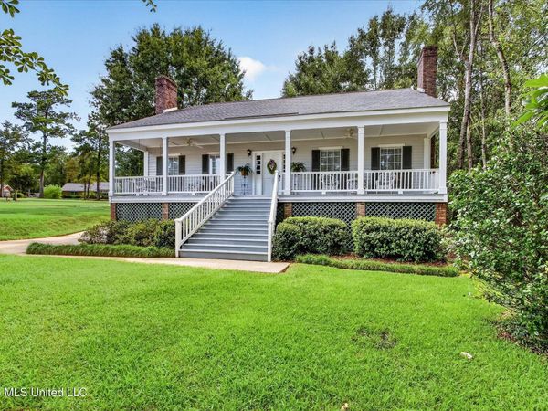 8814 Kailua Place, Diamondhead, MS 39525